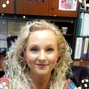 Meet your Posher, Annette